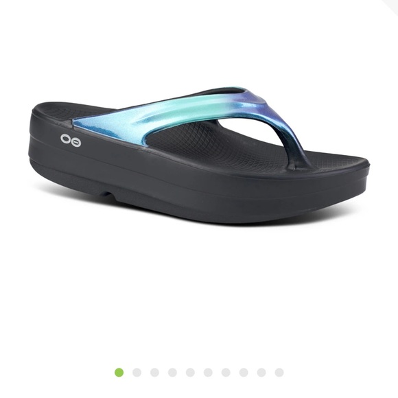 WOMEN'S OOMEGA OOLALA LUXE SANDAL - ATLANTIS - Picture 3 of 5